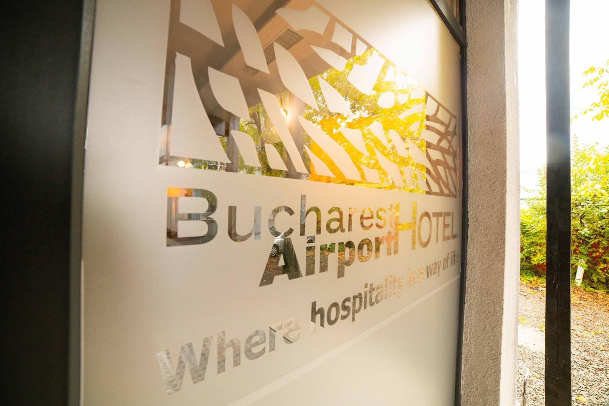 奥托佩尼Bucharest Airport Accomodation公寓式酒店 外观 照片