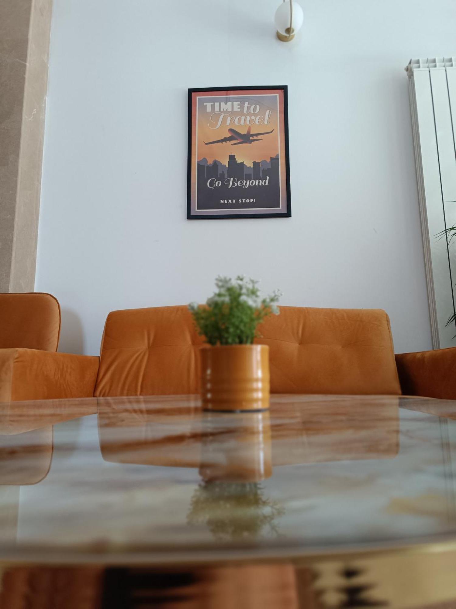奥托佩尼Bucharest Airport Accomodation公寓式酒店 外观 照片